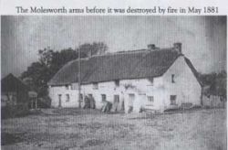 04-Molesworth Arms before fire.jpg